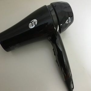 T3 Featherweight Luxe 2i Dryer